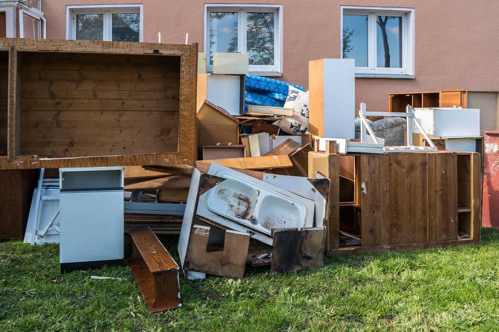 The Conveniences Of Junk Removal Services