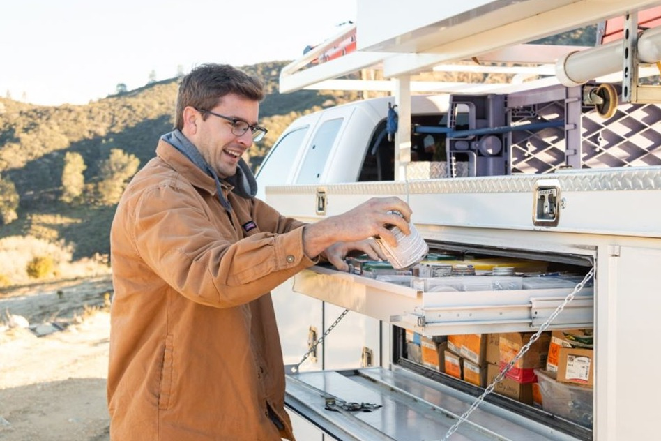 handyman with truck handyman with truck