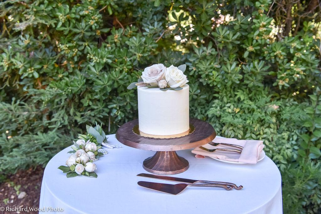 Gallery Let Them Eat Cake Bakery in Davis, CA