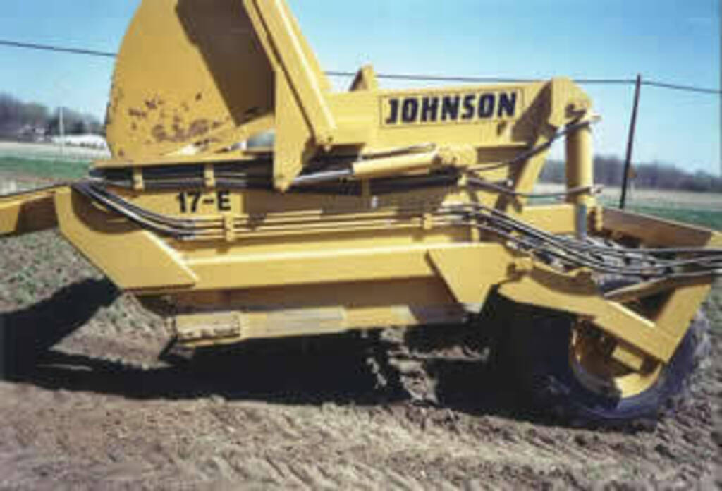 Services Johnson Equipment Excavating Contractor in Harrisburg, IL