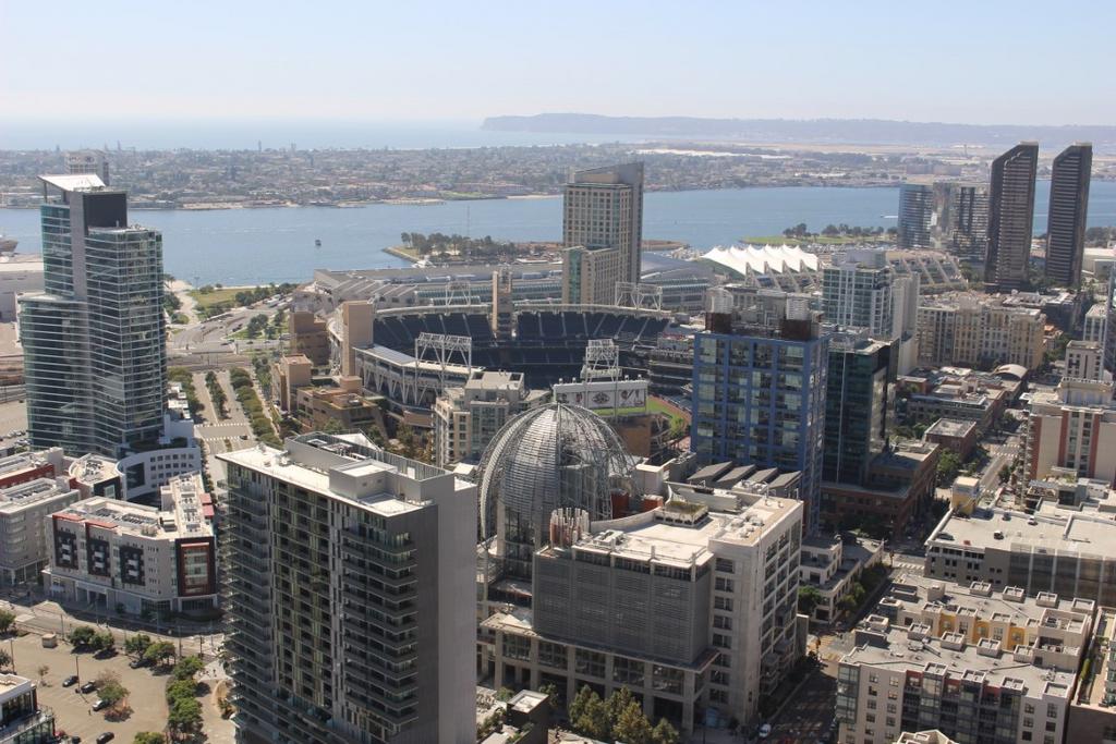 Pinnacle Towers 1&amp;2 San Diego