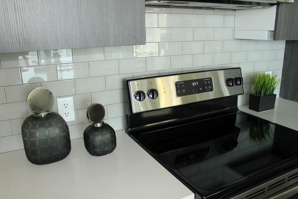 Pinnacle Towers 1&amp;2 San Diego