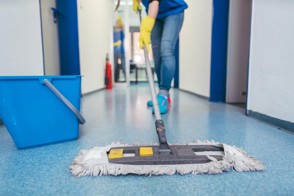 COMMERCIAL CLEANING