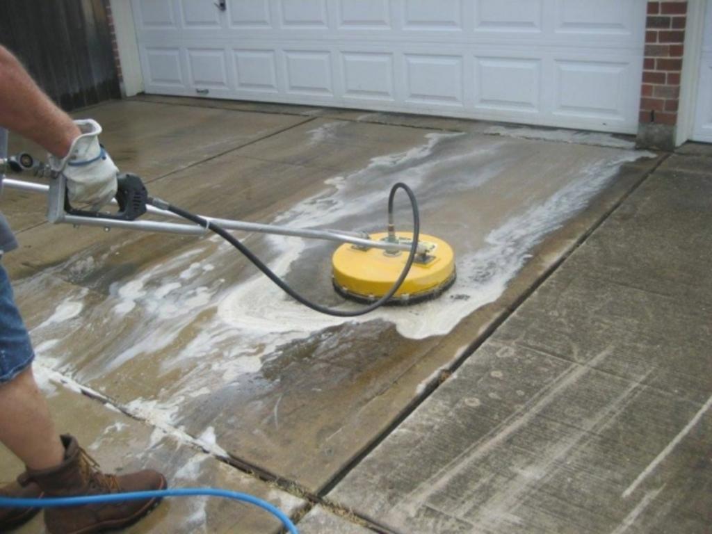 Pressure Washing in Hockley, TX