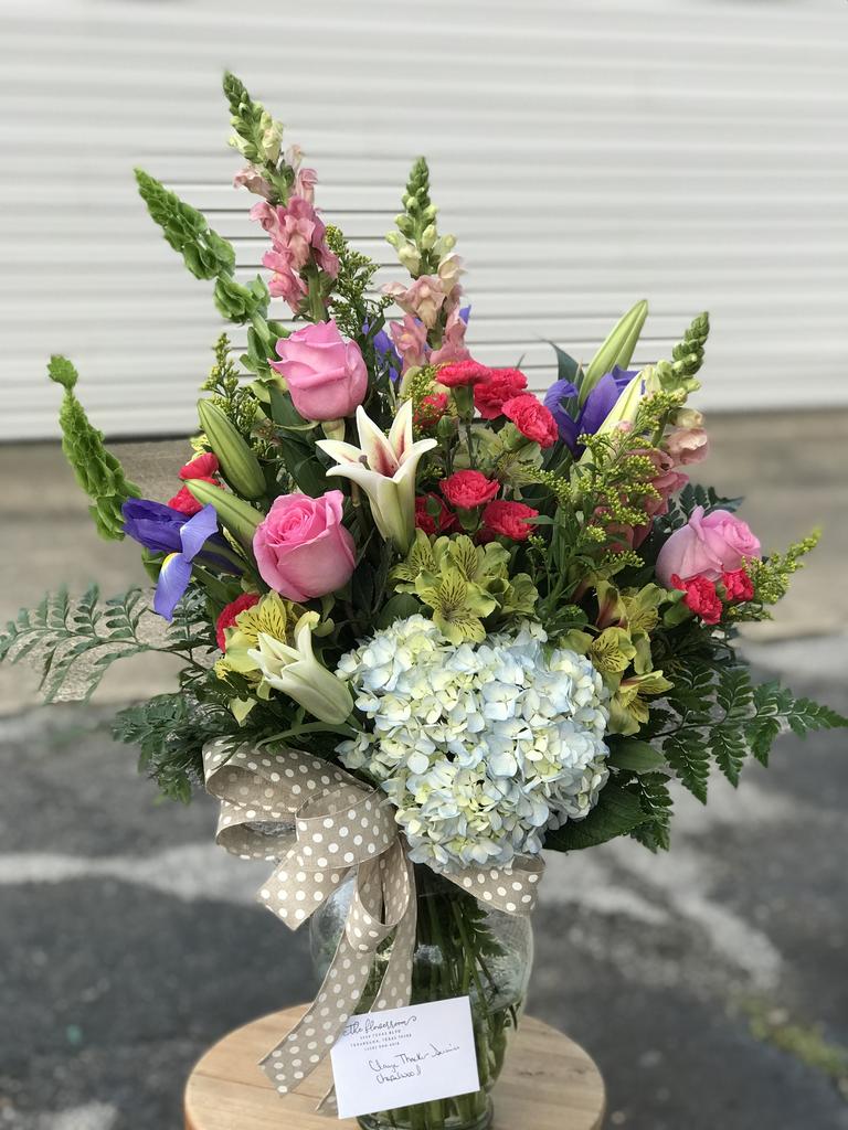 The Flowerroom Florist & Gift Florist in Texarkana, TX