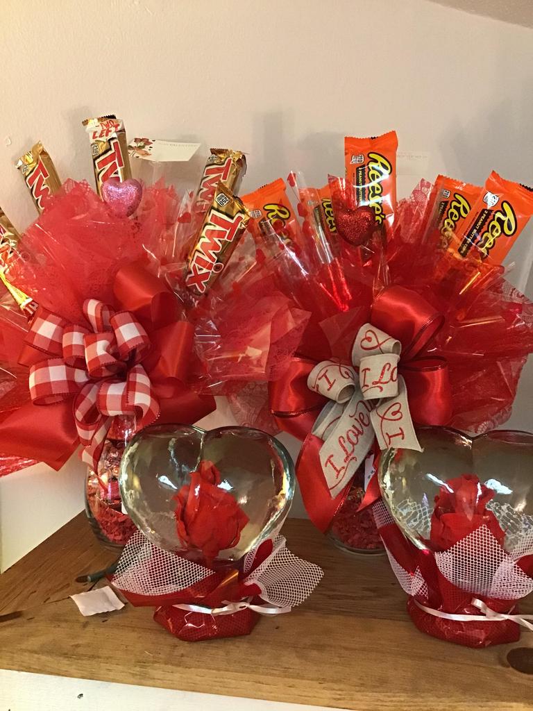 The Flowerroom Florist & Gift Florist in Texarkana, TX