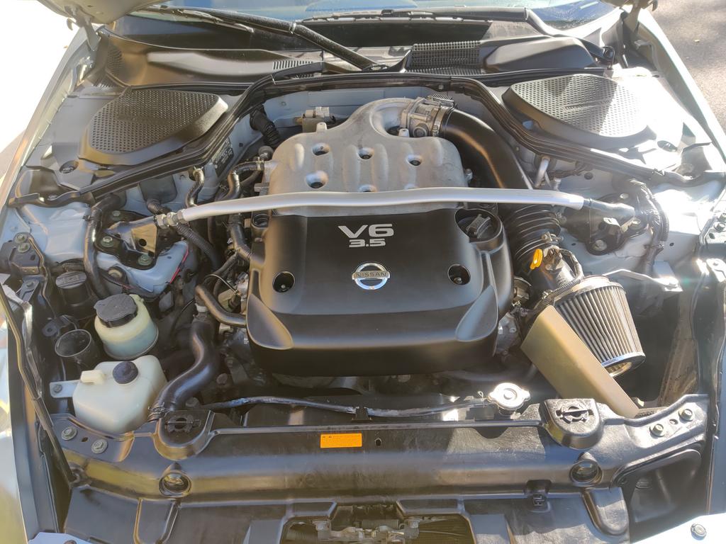 Nissan 350Z Engine Cleaning