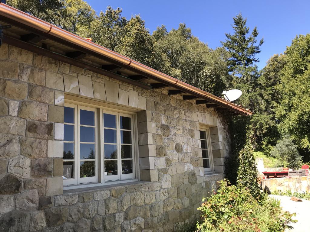 Half Round Copper gutter with brackets