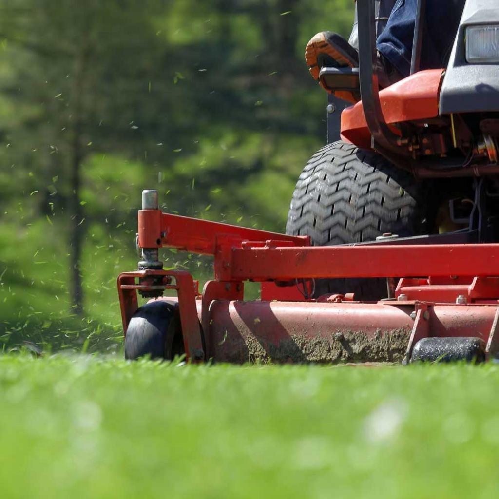 Commercial Lawn Mowing