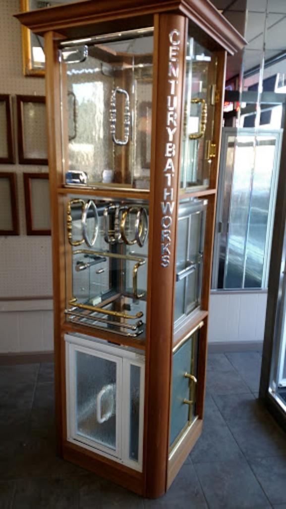 GALLERY Bristol Glass Corporation Auto Glass Shop in Attleboro, MA