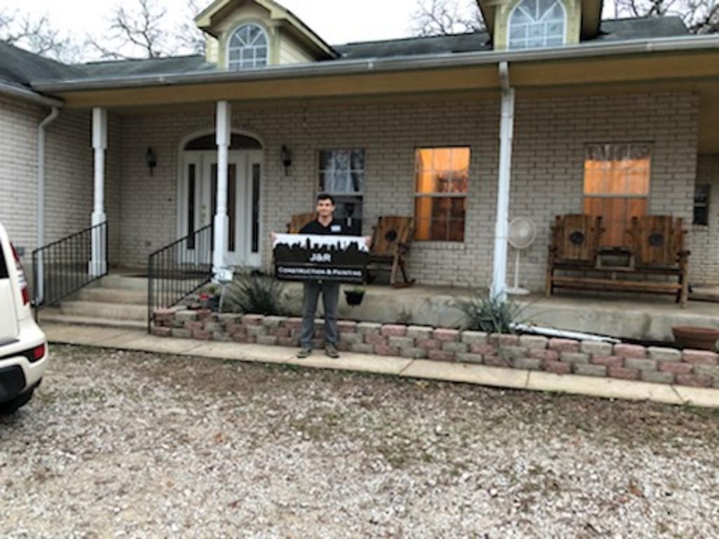 J & R Construction & Painting