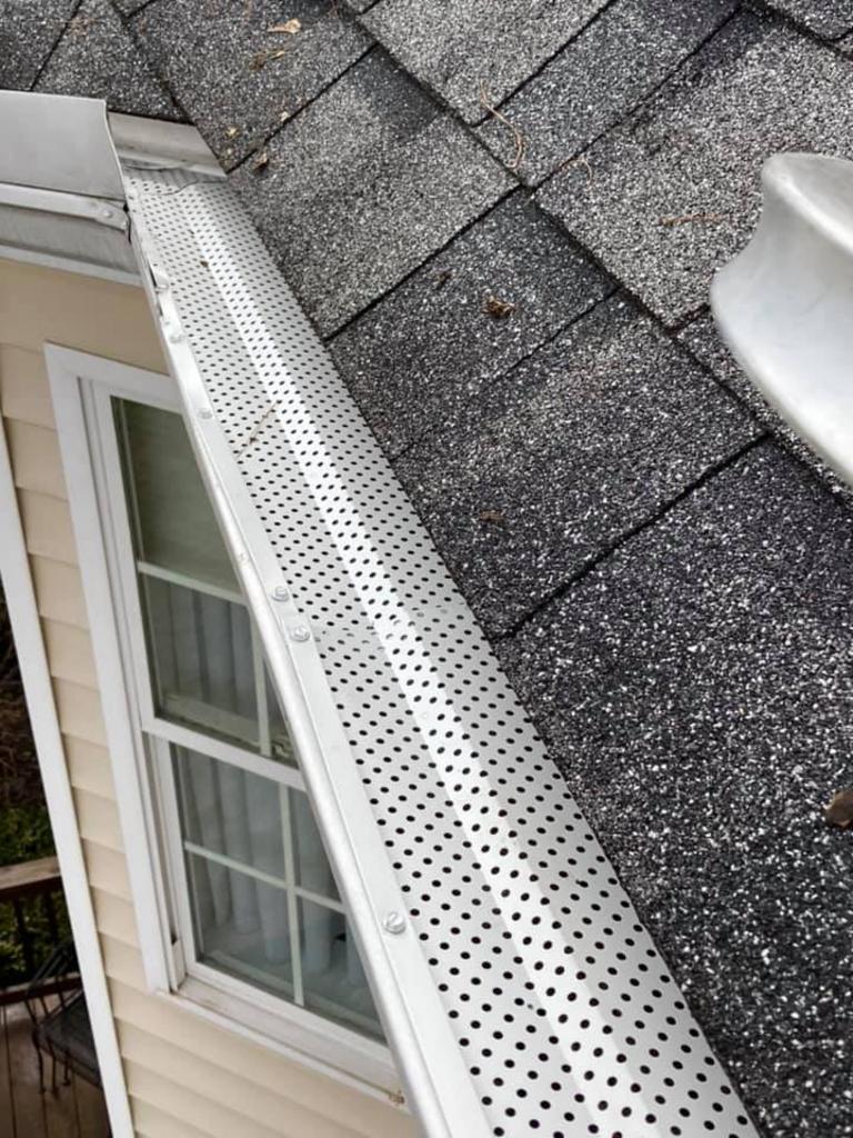 NH Gutter Pros LLC Gutter Cleaning Service in Nashua, NH