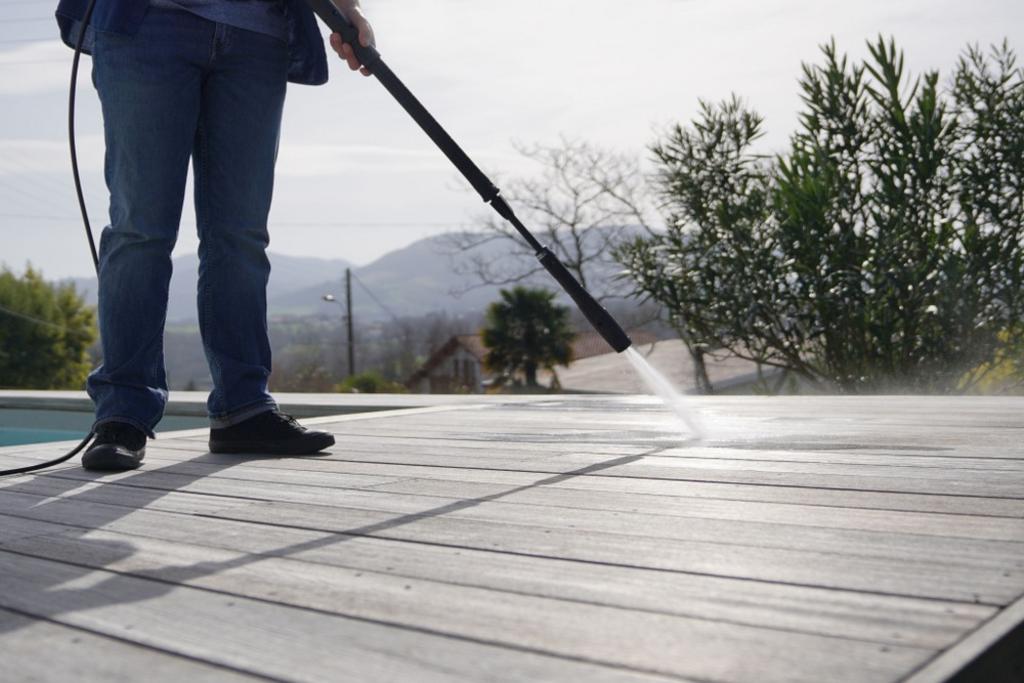 Pressure Washing Services