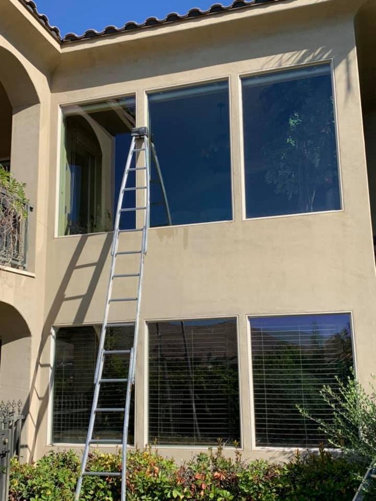 GALLERY St. Window Cleaning Window Cleaning Service in St. UT