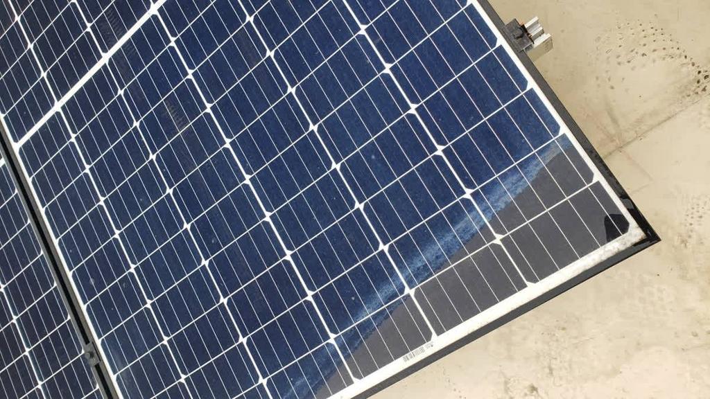SLIC Windows & Solar Cleaning