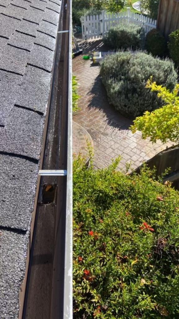  PrimeTime Gutter Cleaning