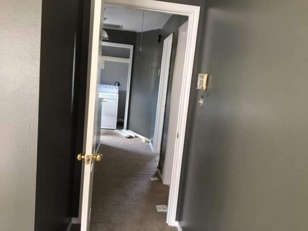 Roscoe's Front Door Refinishing & More LLC