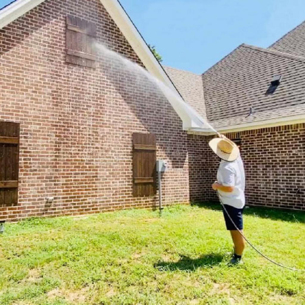 HOUSE WASHING