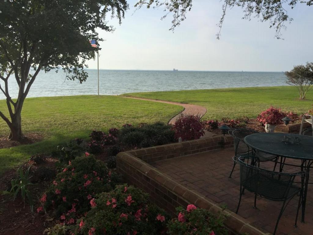   Kings Lawn Care Services Etc