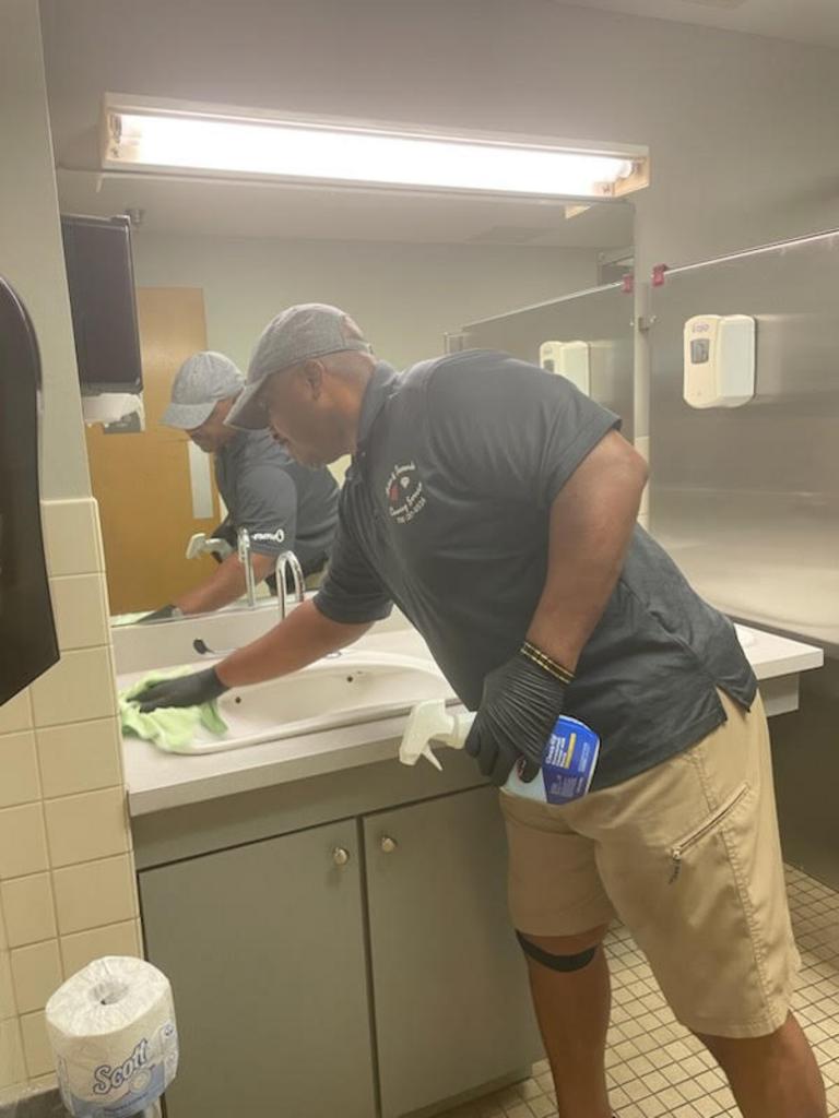 R and D Janitorial Services LLC Cleaning Service in Augustus, GA