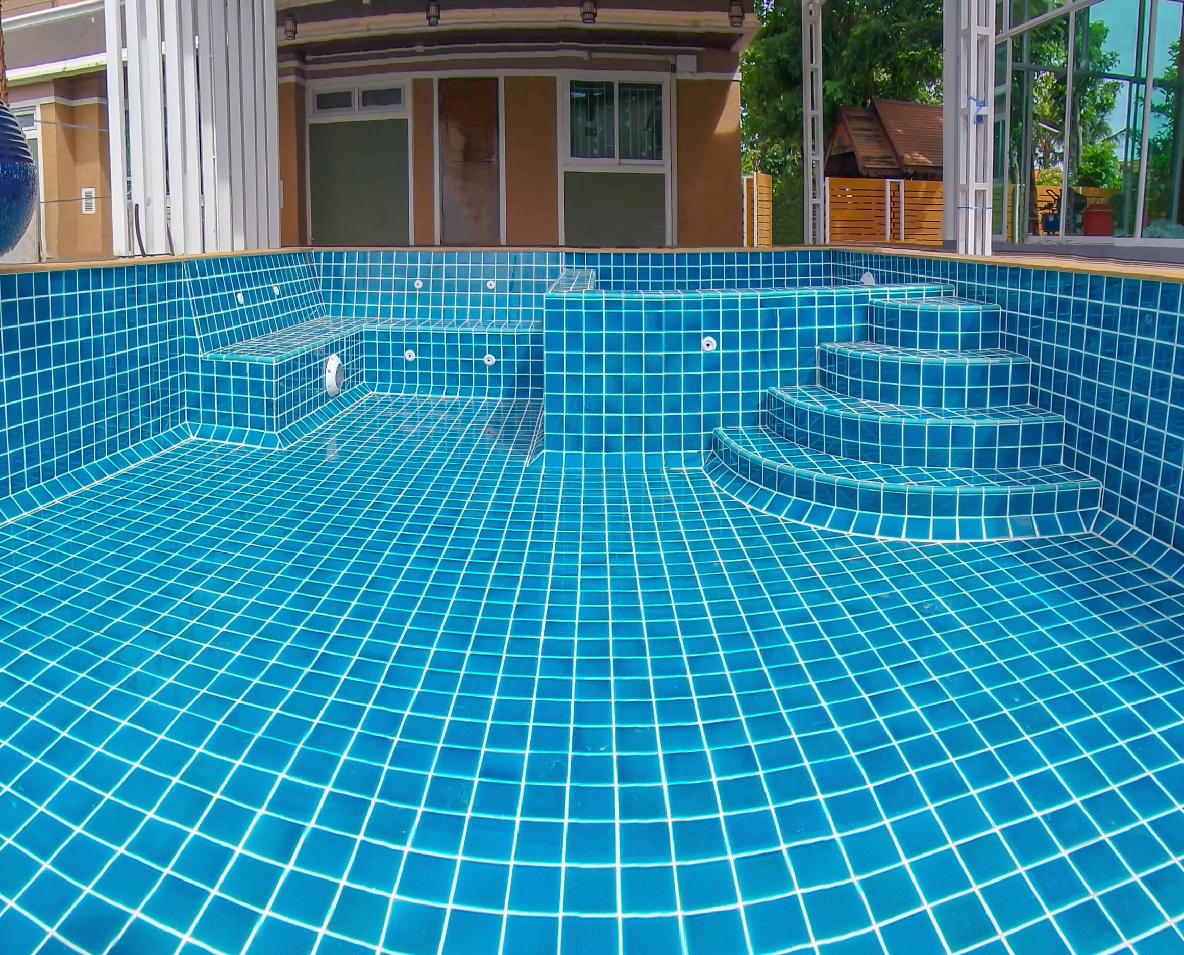 pool_tile pool_tile