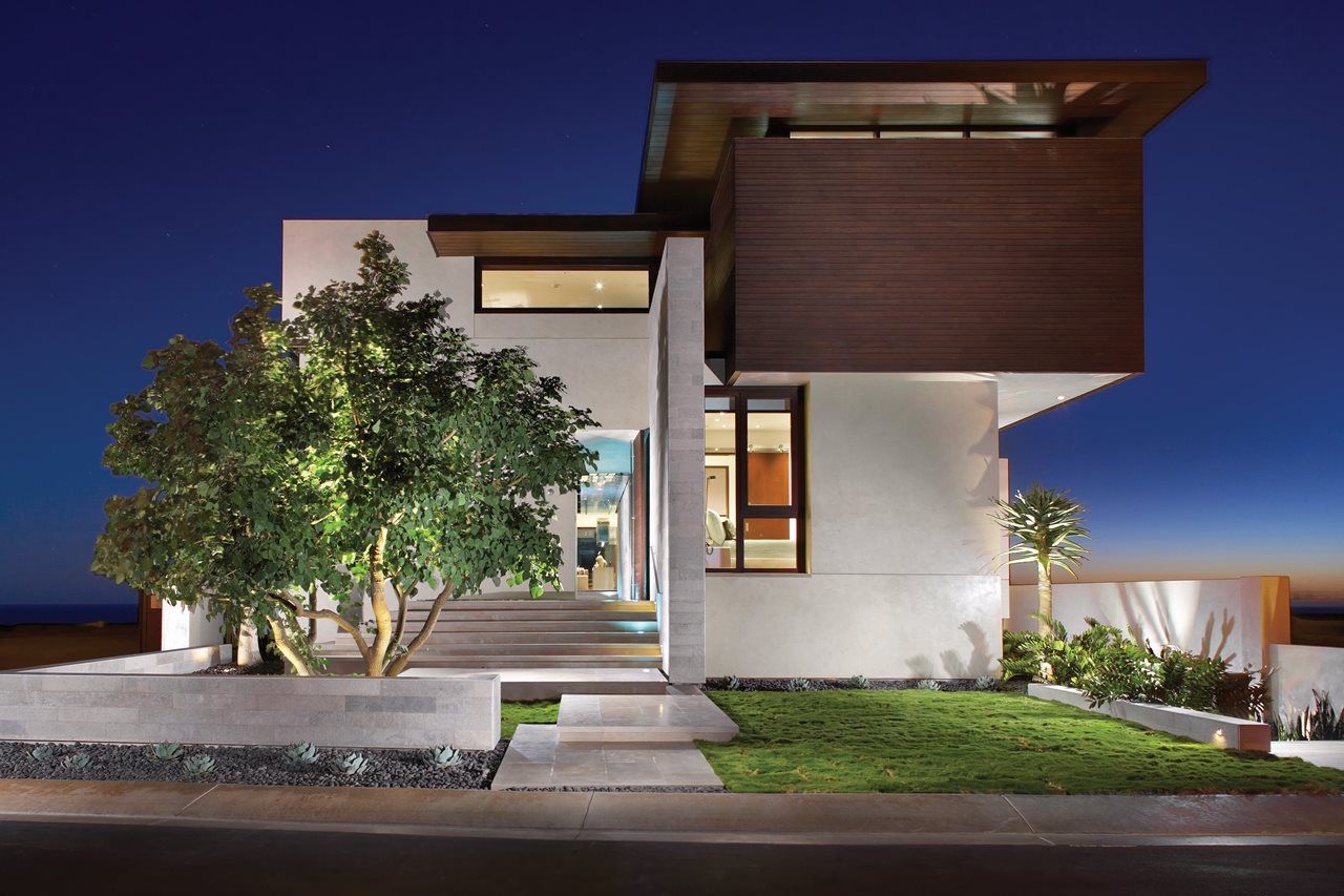 Delia SiFuentes Broker