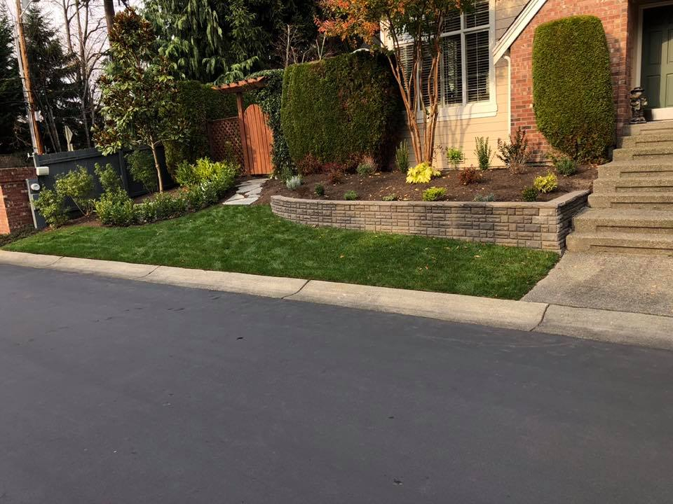DeRoman Landscaping LLC Landscaper in Renton, WA